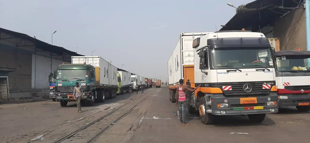 Road transport from Douala to Bangui city limit